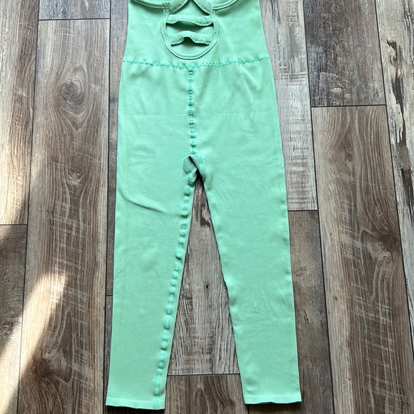 NWT Free People FP Movement Free Throw Onesie Sage Brush XL - Picture 12 of 12